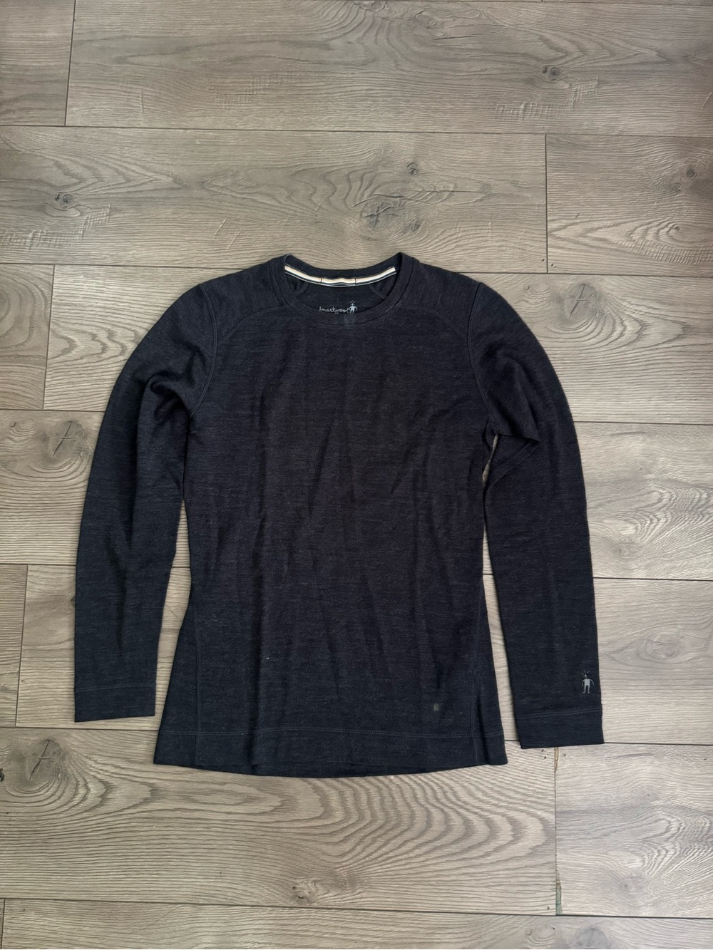 Smartwool Women’s Dark Charcoal 100% Merino Wool Long-Sleeve Crew Shirt Sz M